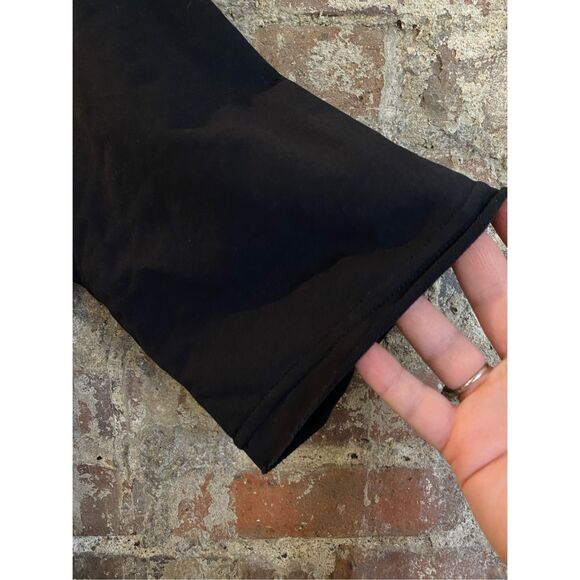 Authentic IOWA HAWKEYES Black Evelyn 3/4 Sleeve with Hawkeye Embroidered Emblem - Picture 10 of 13